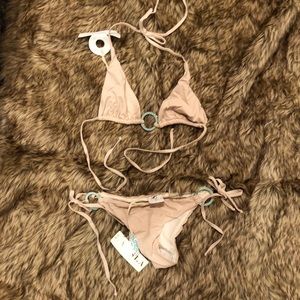 NWT LA ISLA tan bikini w/turquise and gold rings